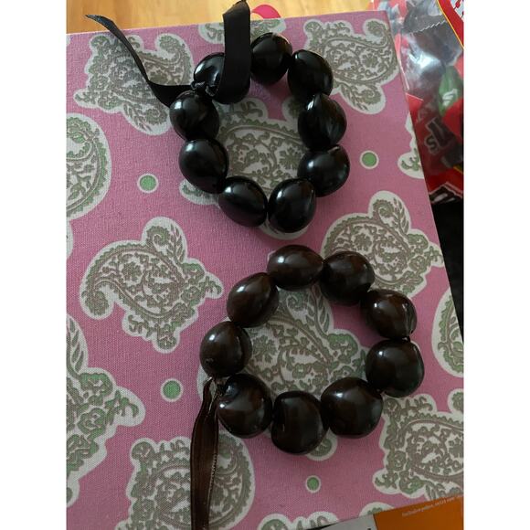 Black and brown stretchy beaded bracelets - Picture 2 of 2